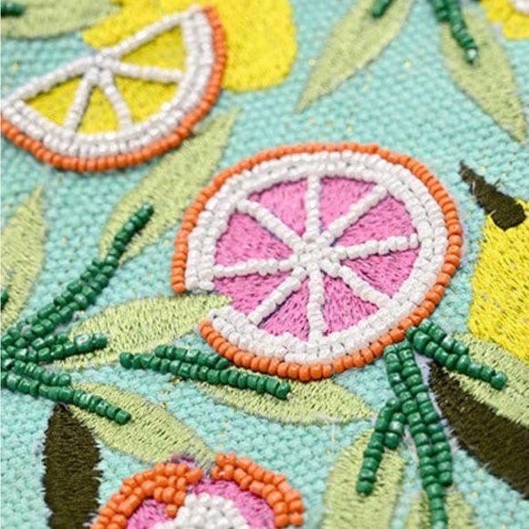 America & Beyond Citrus Blueberry Infusion Clutch - Picture 5 of 9